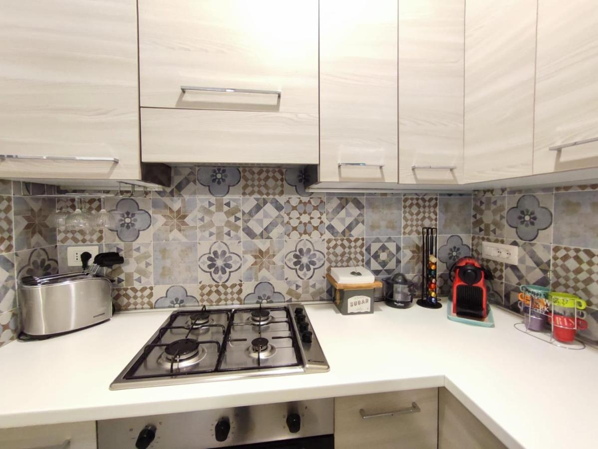 Camonia Apartment Болоня Екстериор снимка